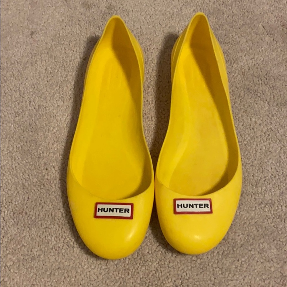 Hunter Yellow Nelly flats